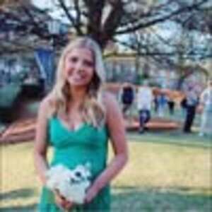 Meet your Posher, Cecilia